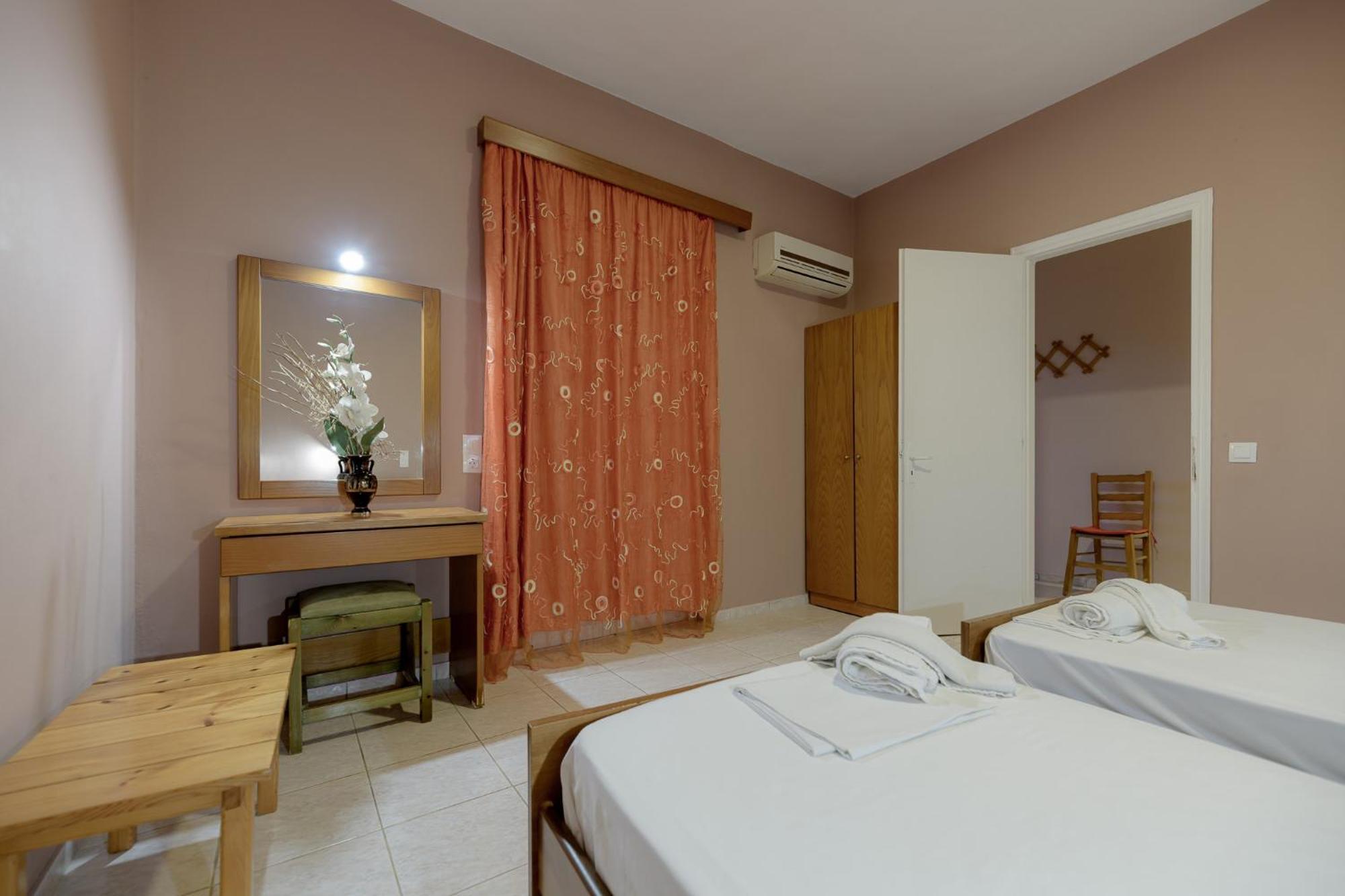 Anthi Studios & Apartments Alykes  Dış mekan fotoğraf